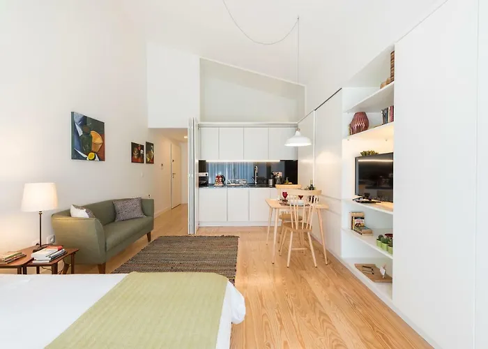 Bright Downtown 波尔图